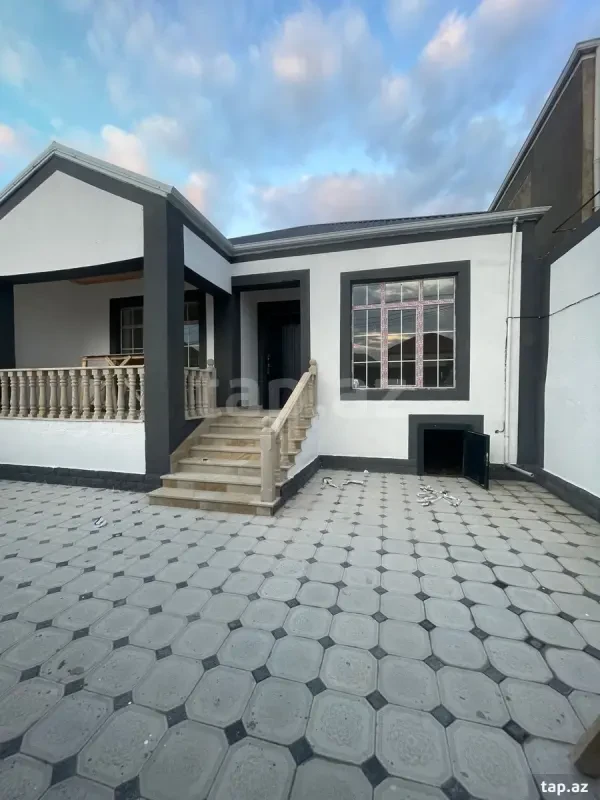 Satılır 3 otaqlı həyət evi 110 m²