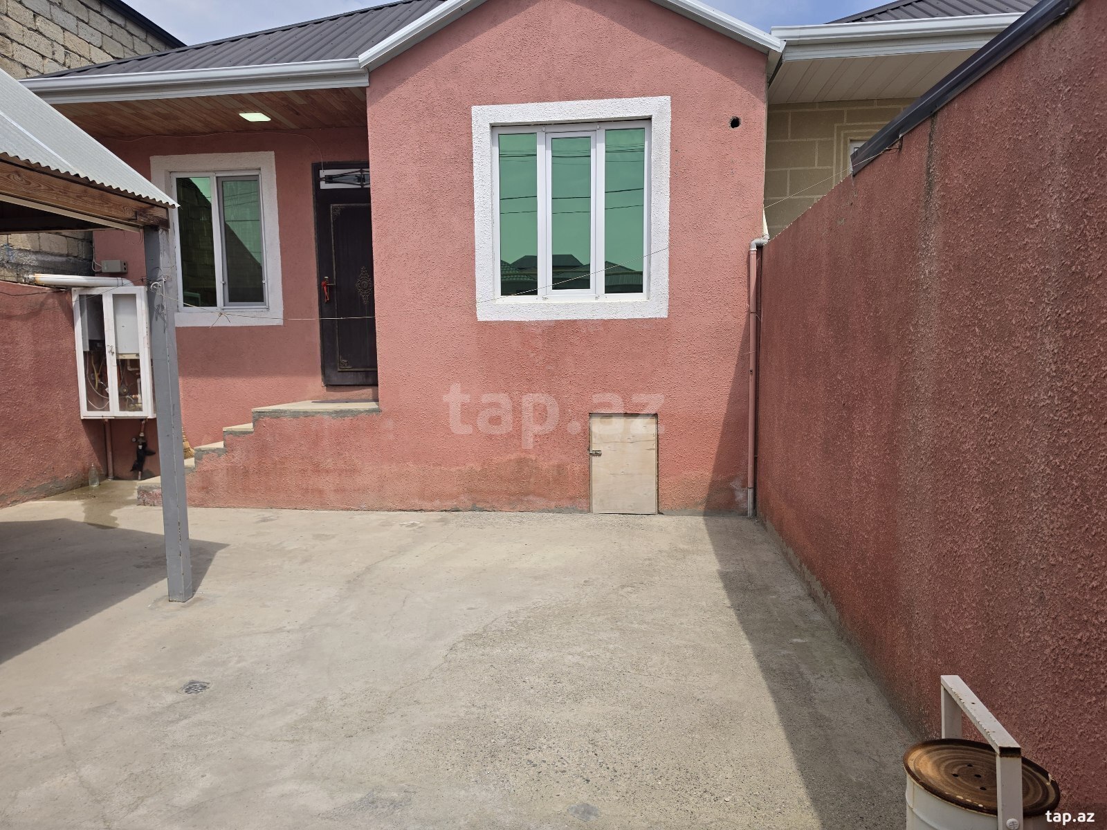 Satılır 3 otaqlı həyət evi 55 m²