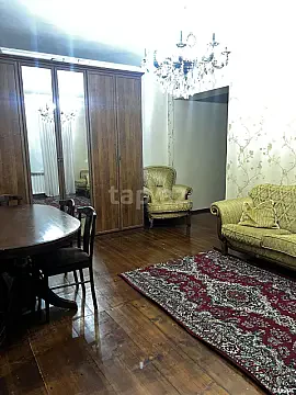 Kirayə verilir 2 otaqlı həyət evi 70 m² — Bakı, Yasamal 2 otaq 70.00 m²