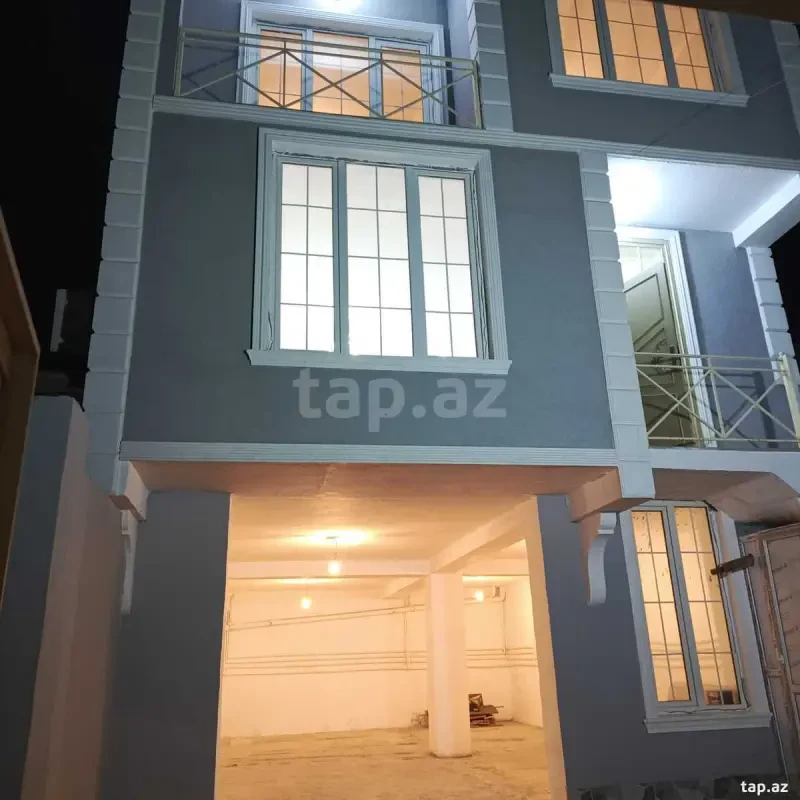 Satılır 4 otaqlı həyət evi 187 m²