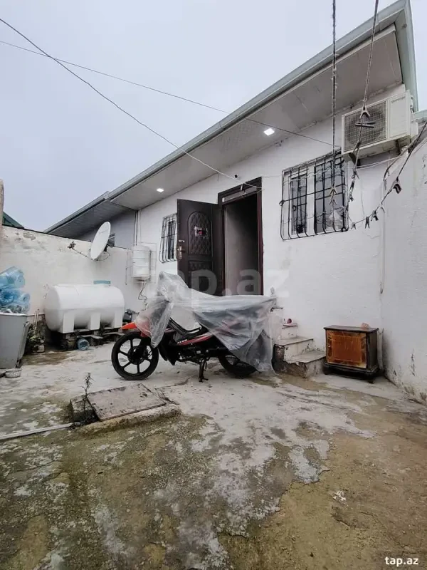 Satılır 2 otaqlı həyət evi 50 m²