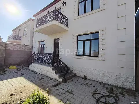 Satılır 4 otaqlı həyət evi 200 m² — Bakı, Binə 4 otaq 200.00 m²