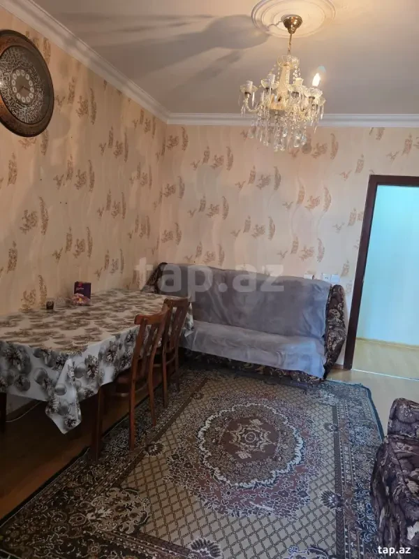 Kirayə verilir 2 otaqlı mənzil 50 m²