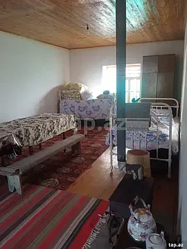 Satılır 1 otaqlı həyət evi 64 m² — Göyçay 1 otaq 64.00 m²