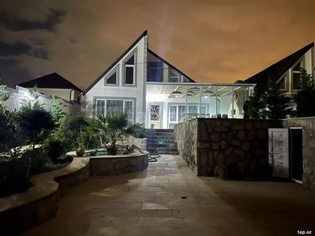 Kirayə verilir 4 otaqlı həyət evi 140 m²