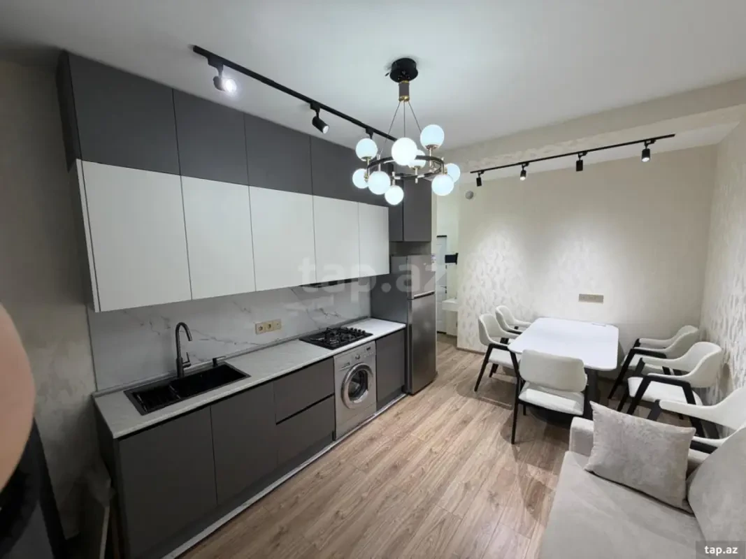 Satılır 2 otaqlı yeni tikili 50 m²