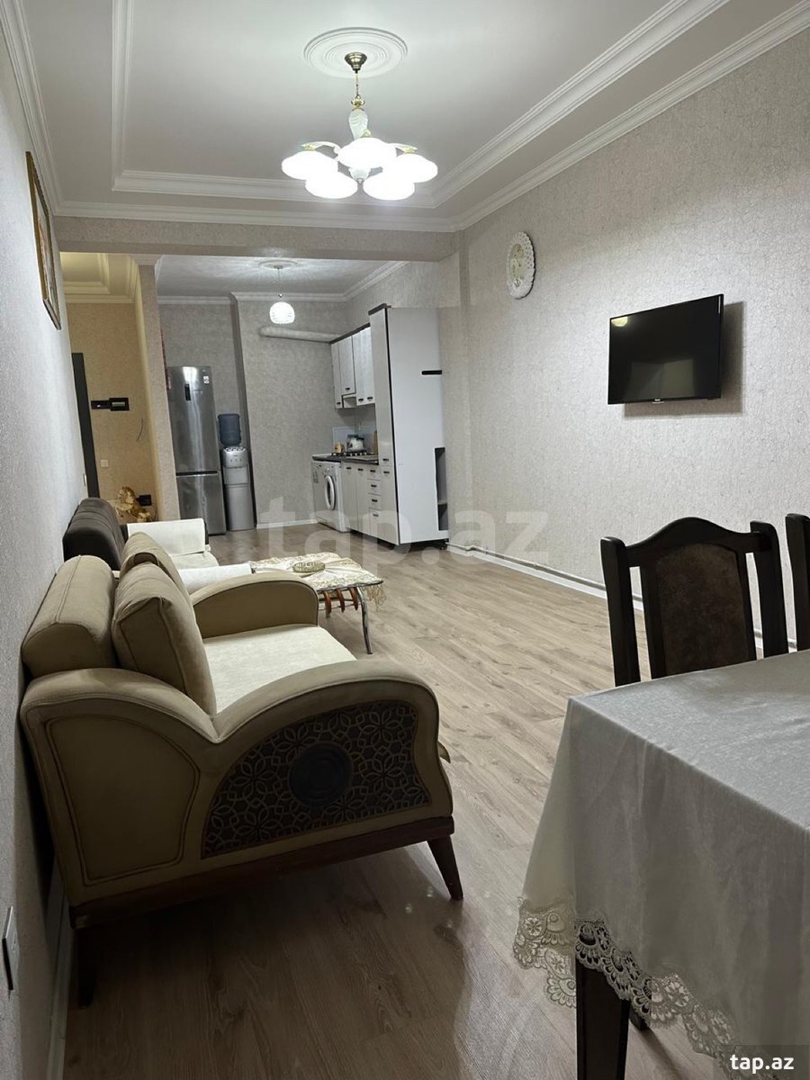 Kirayə verilir 2 otaqlı yeni tikili 75 m²
