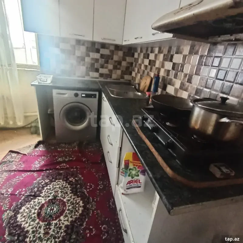 Kirayə verilir 2 otaqlı mənzil 80 m²