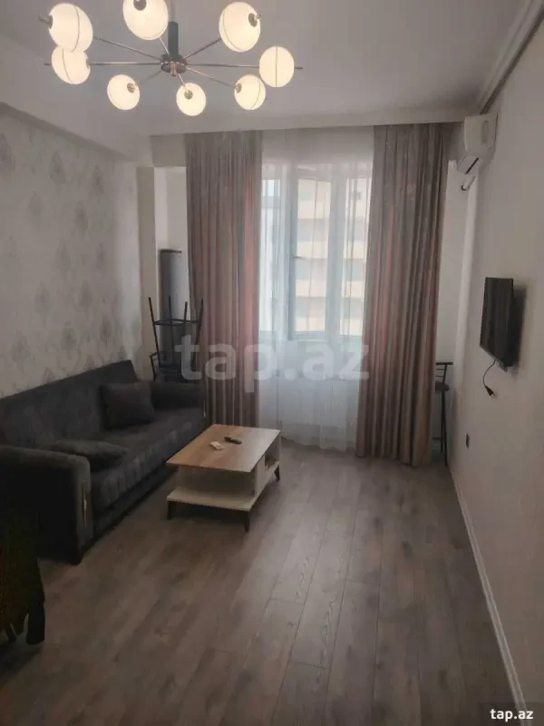 Kirayə verilir 2 otaqlı yeni tikili 45 m²