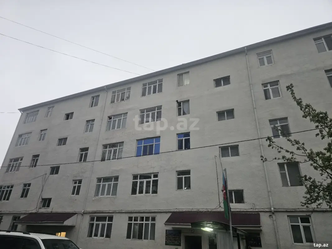 Kirayə verilir 2 otaqlı mənzil 95 m²