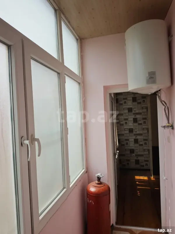 Kirayə verilir 3 otaqlı yeni tikili 75 m²