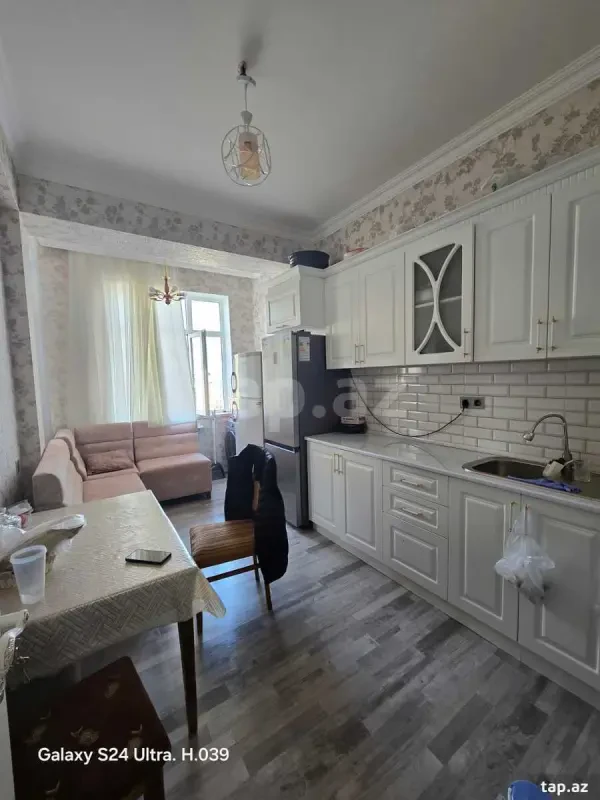 Satılır 3 otaqlı yeni tikili 95 m²