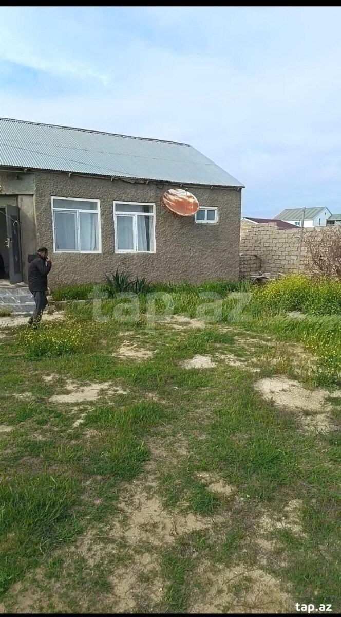 Satılır 2 otaqlı həyət evi 40 m²