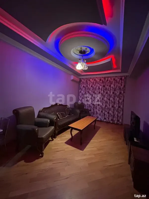 Kirayə verilir 2 otaqlı yeni tikili 80 m²