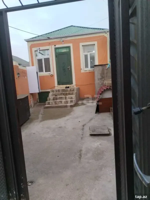 Satılır 3 otaqlı həyət evi 90 m²
