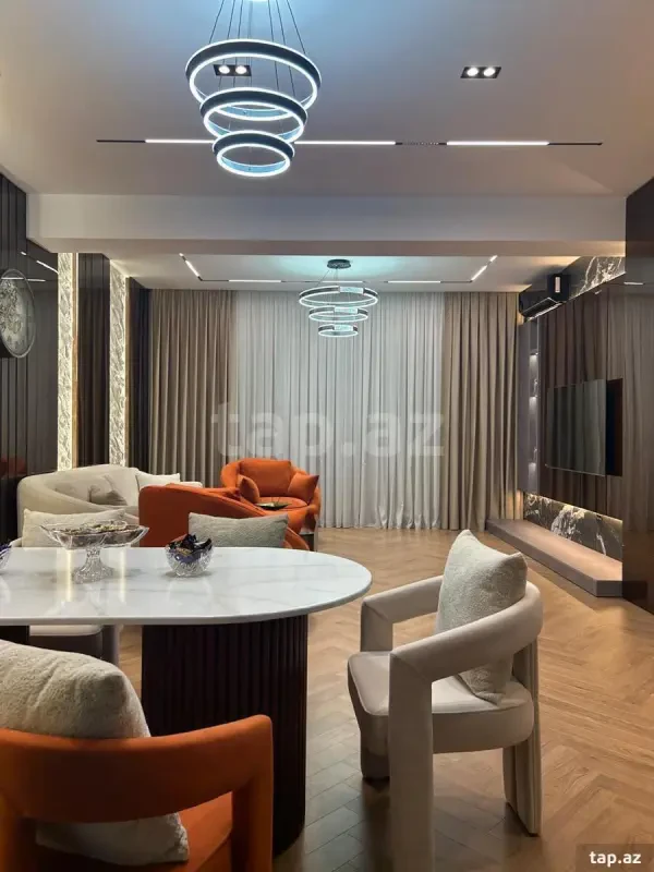 Satılır 3 otaqlı yeni tikili 142 m²