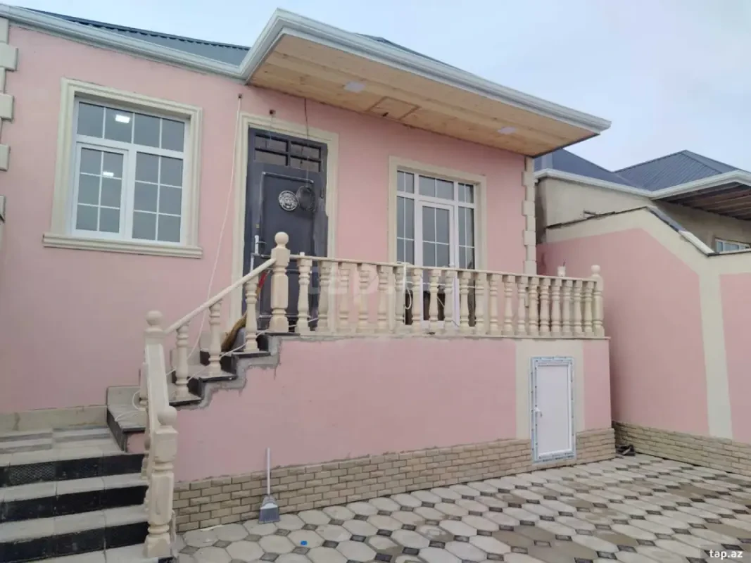 Satılır 3 otaqlı həyət evi 78 m²