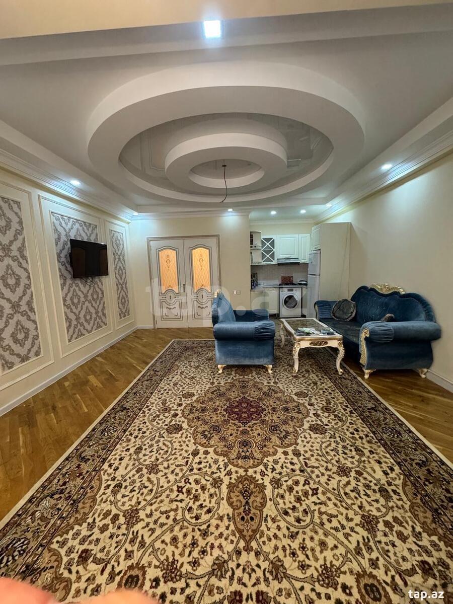 Satılır 2 otaqlı yeni tikili 78 m²