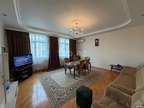 Satılır 3 otaqlı yeni tikili 125 m² — Bakı 3 otaq 125.00 m²