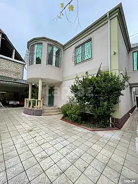 Satılır 8 otaqlı həyət evi 360 m² — Xaçmaz 8 otaq 360.00 m²