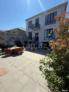 Satılır 4 otaqlı həyət evi 300 m² — Bakı, Zabrat 4 otaq 300.00 m²