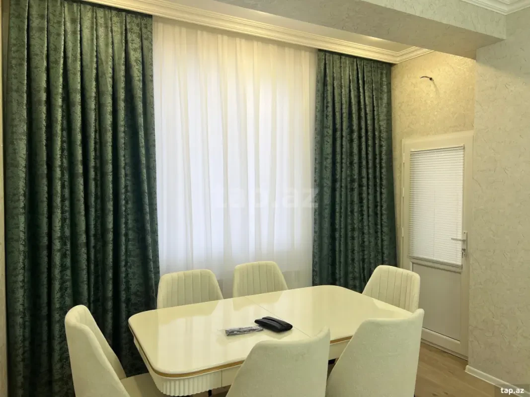 Kirayə verilir 2 otaqlı yeni tikili 68 m²