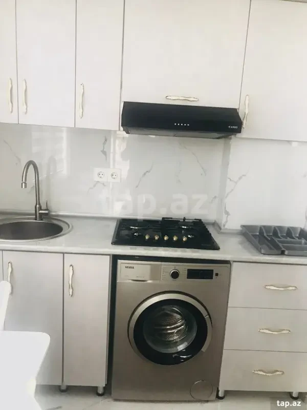 Kirayə verilir 2 otaqlı yeni tikili 62 m²