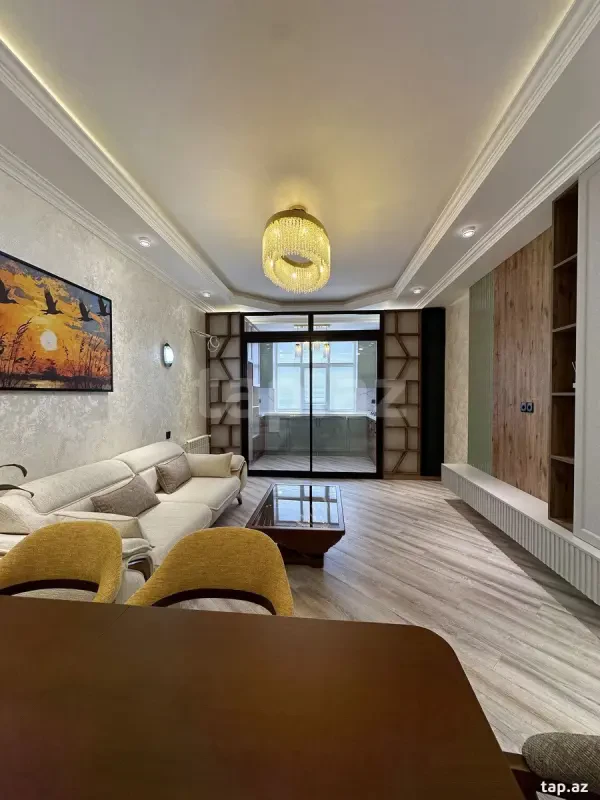 Satılır 3 otaqlı yeni tikili 90 m²