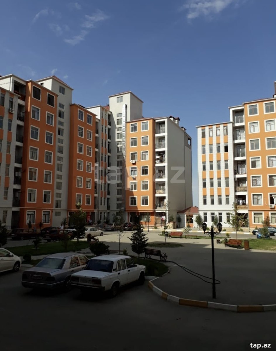 Satılır 3 otaqlı yeni tikili 68 m²