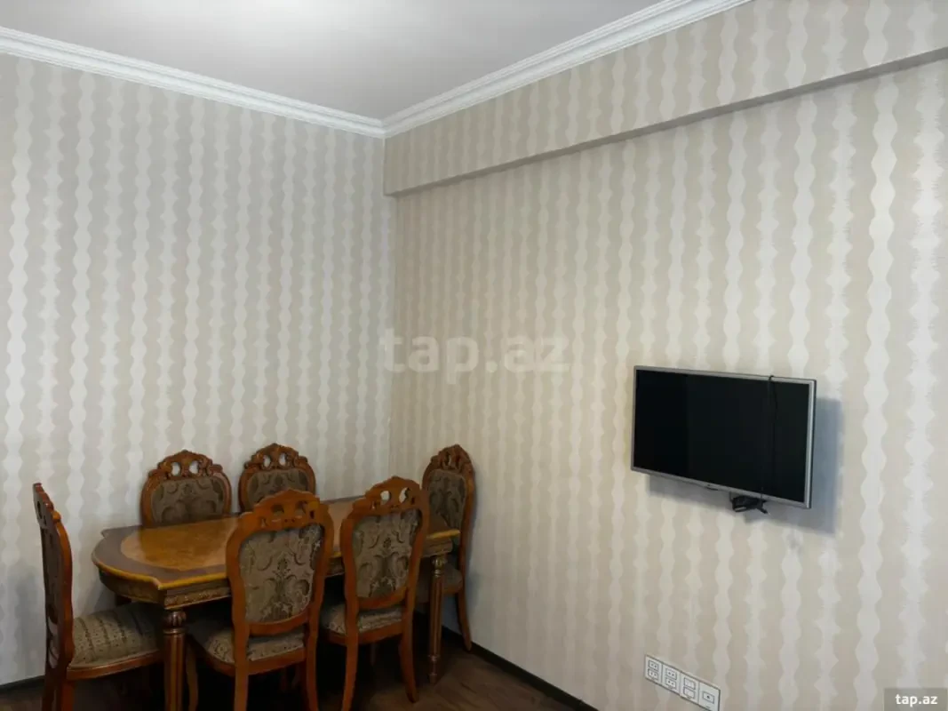 Kirayə verilir 2 otaqlı yeni tikili 65 m²