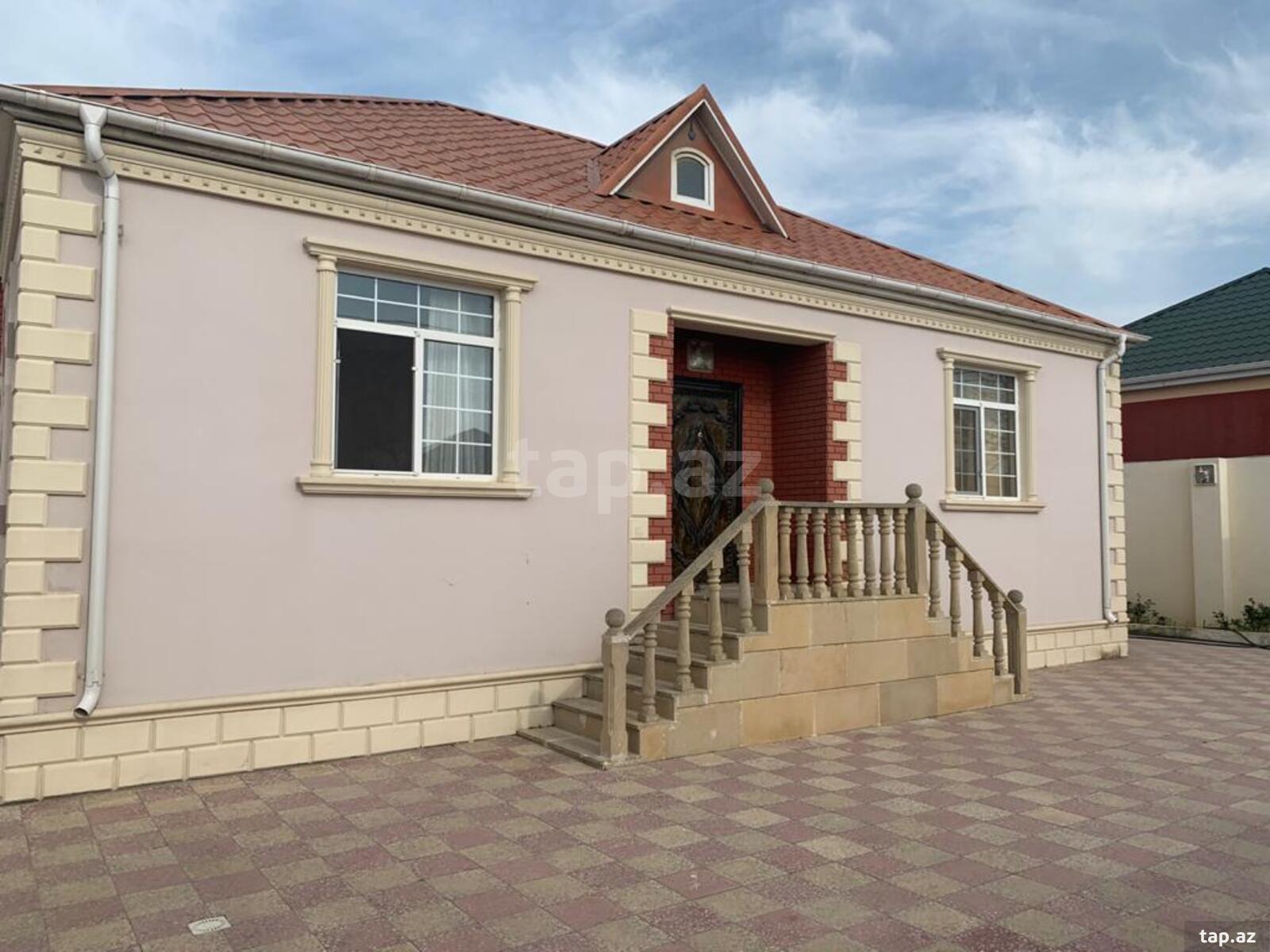 Kirayə verilir 3 otaqlı həyət evi 120 m²
