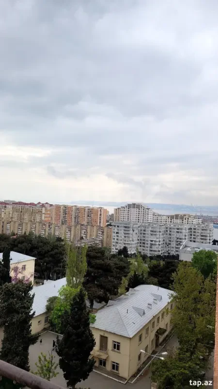 Satılır 3 otaqlı mənzil 80 m²
