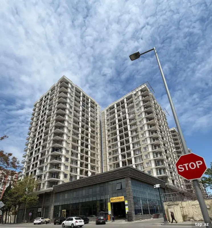 Satılır 4 otaqlı yeni tikili 181 m²