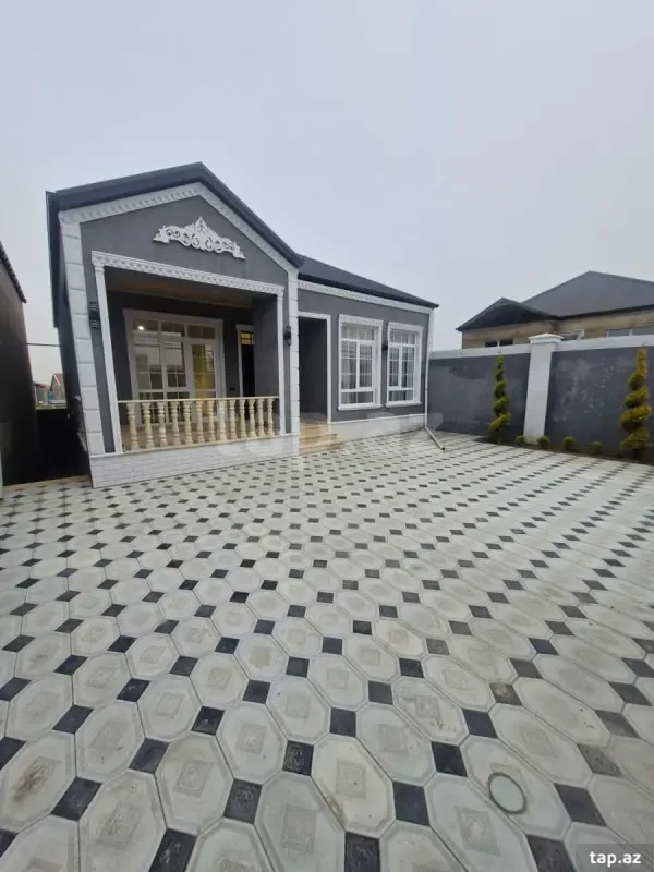Satılır 3 otaqlı həyət evi 100 m²