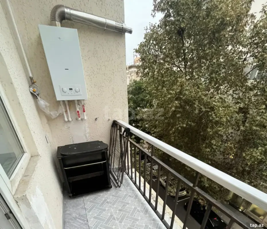 Satılır 2 otaqlı mənzil 42 m²