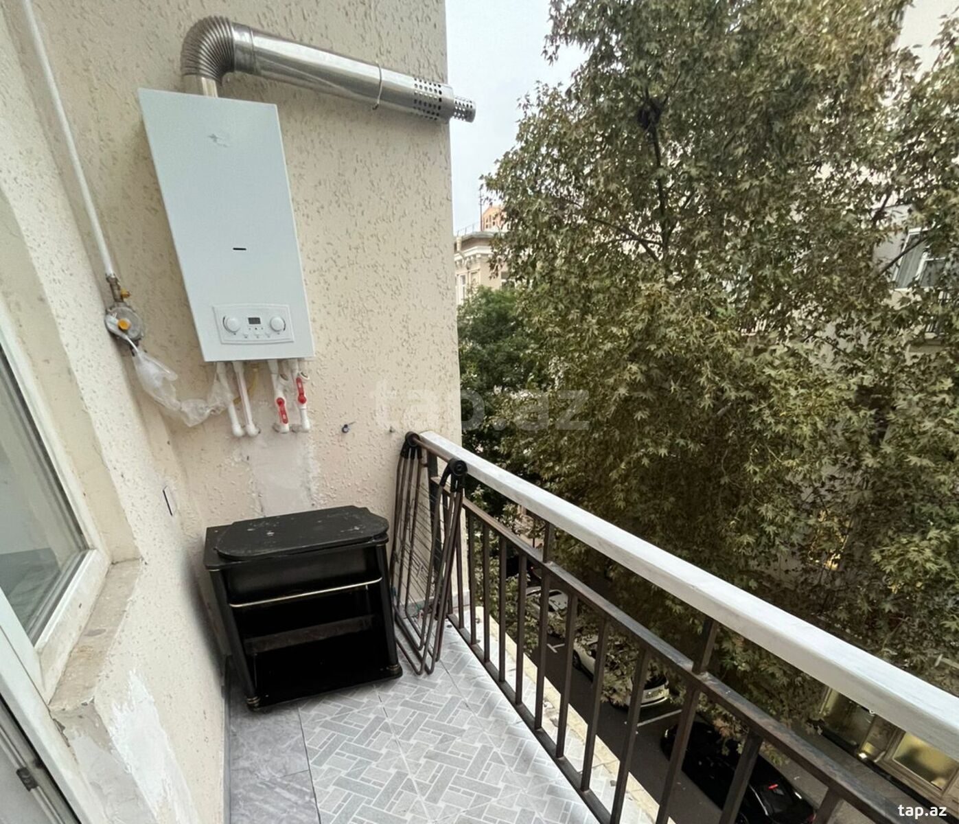 Satılır 2 otaqlı mənzil 42 m²