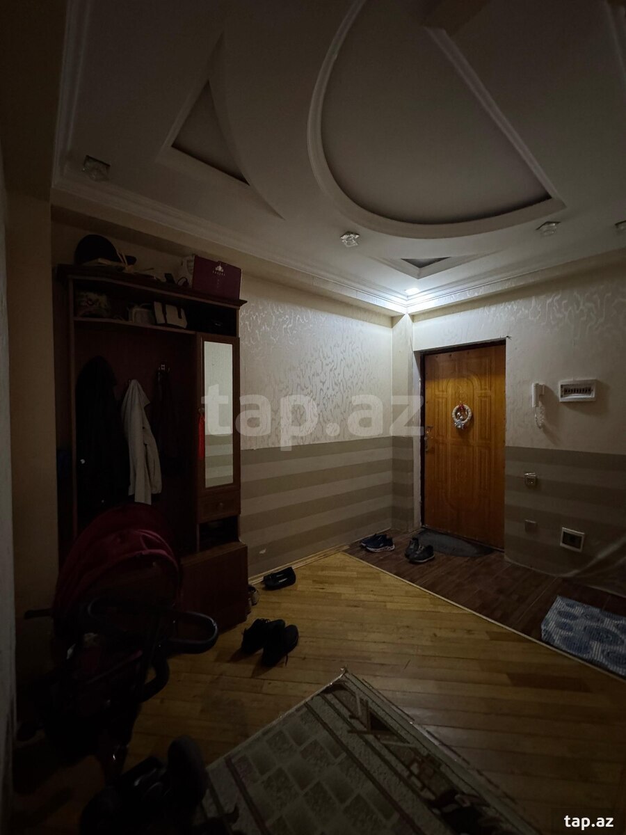 Satılır 3 otaqlı yeni tikili 90 m²