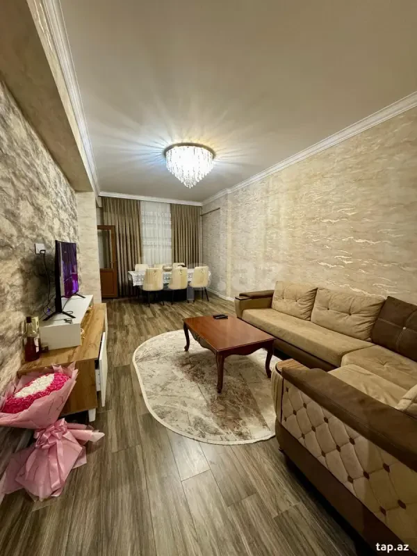 Satılır 3 otaqlı yeni tikili 98 m²