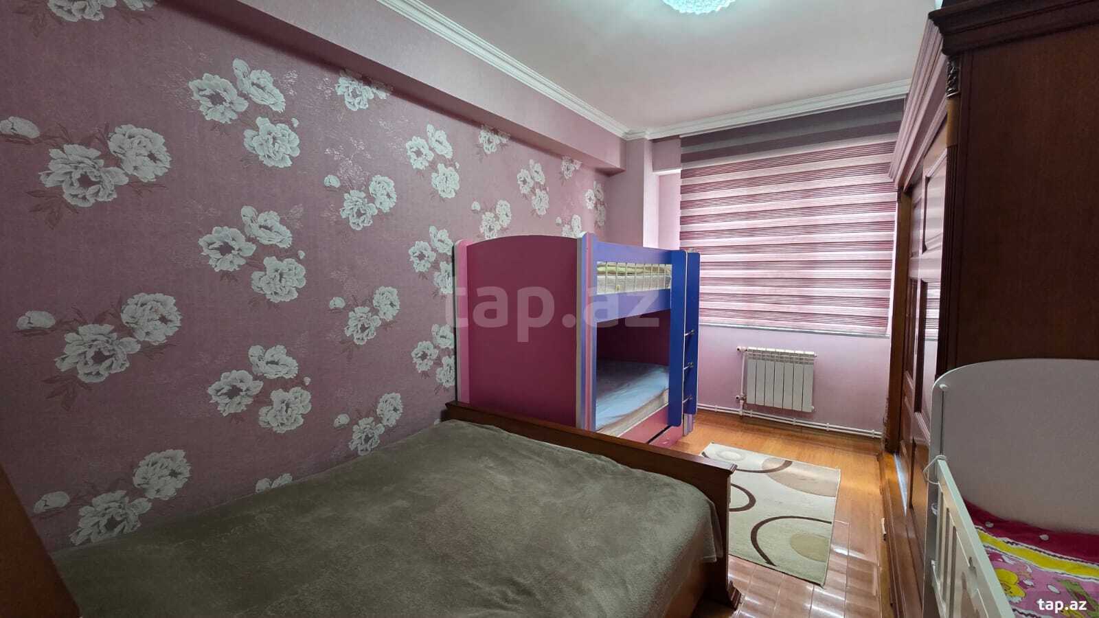 Kirayə verilir 2 otaqlı yeni tikili 65 m²