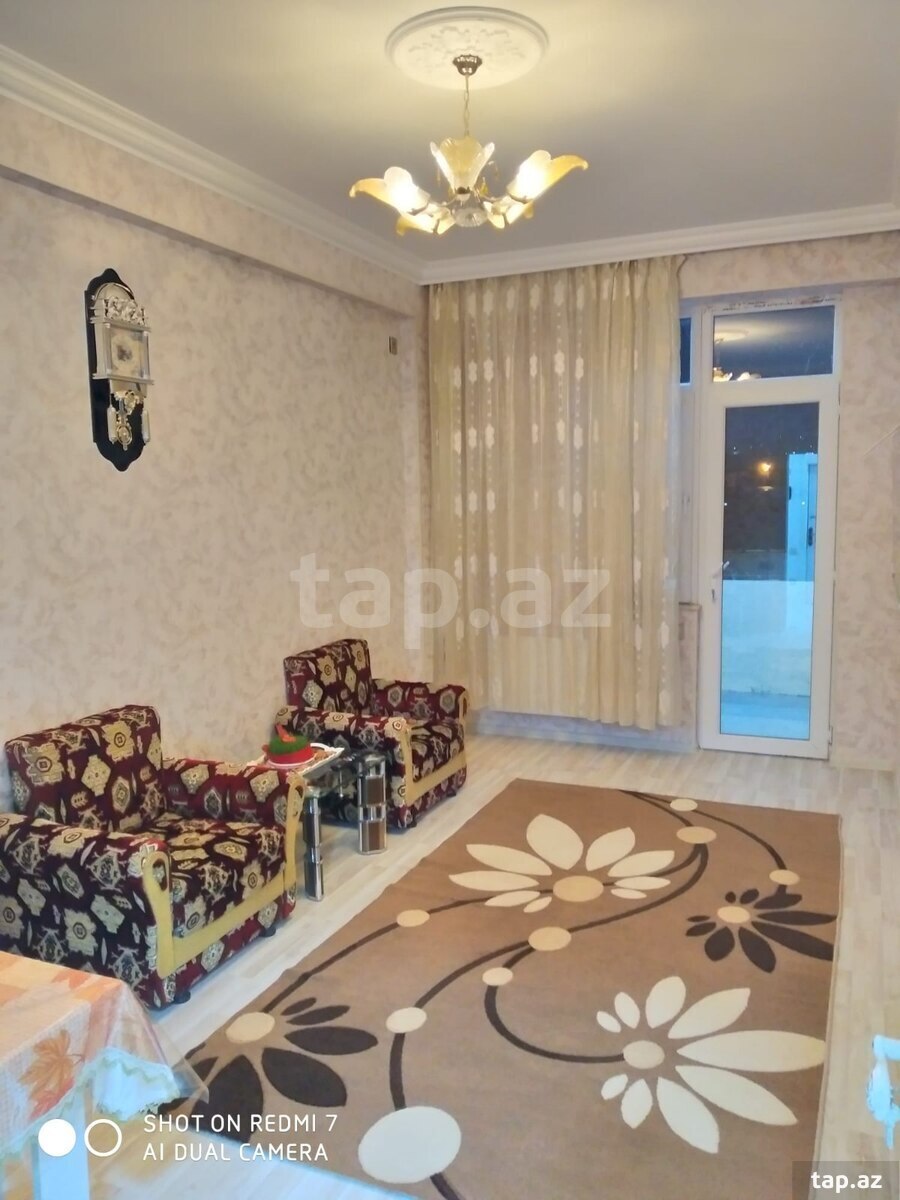 Kirayə verilir 2 otaqlı yeni tikili 55 m²