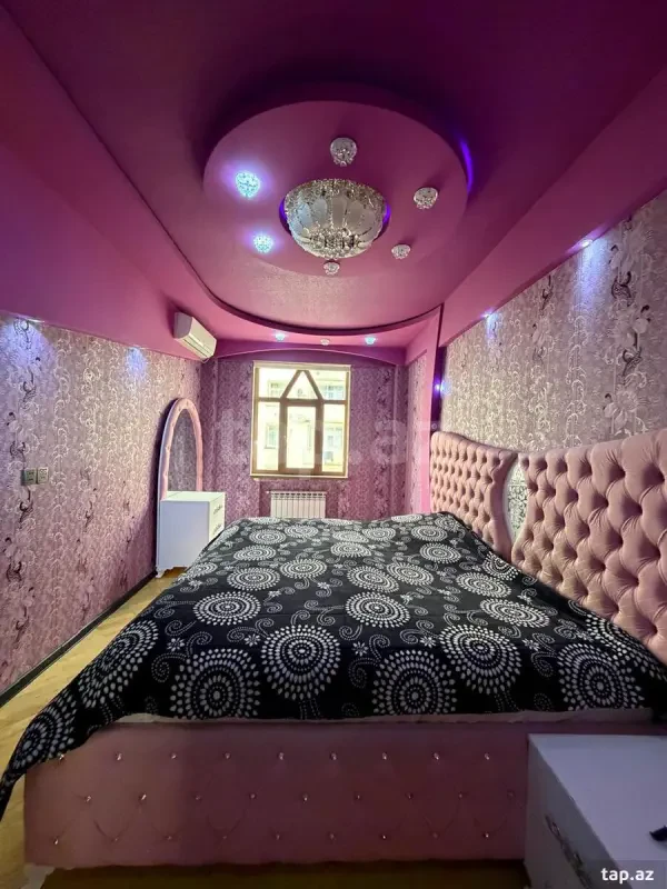 Satılır 3 otaqlı yeni tikili 97 m²