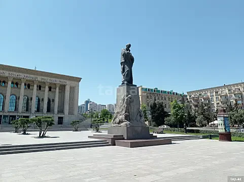 Kirayə verilir 3 otaqlı mənzil 80 m² — Bakı, Nizami 3 otaq 80.00 m²