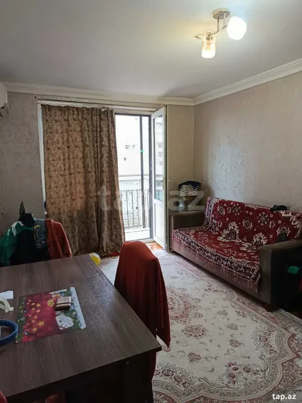 Satılır 2 otaqlı mənzil 48 m²