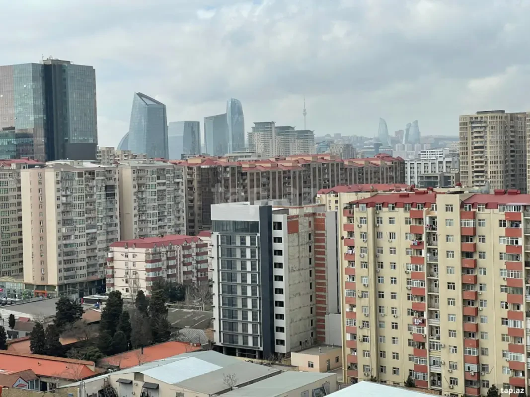 Satılır 2 otaqlı yeni tikili 67 m²