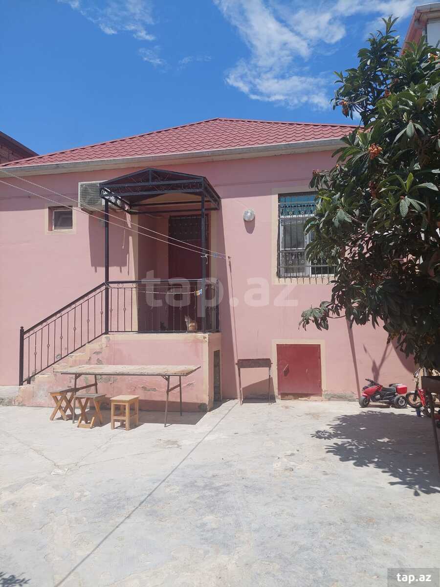 Satılır 3 otaqlı həyət evi 100 m²