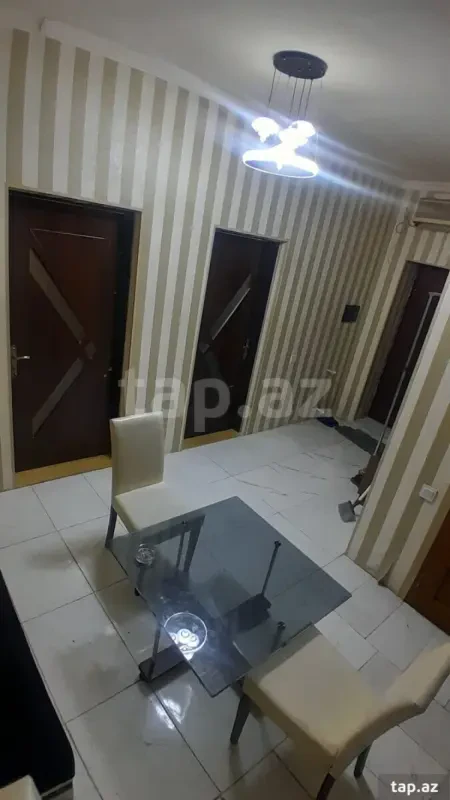 Satılır 3 otaqlı həyət evi 122 m²