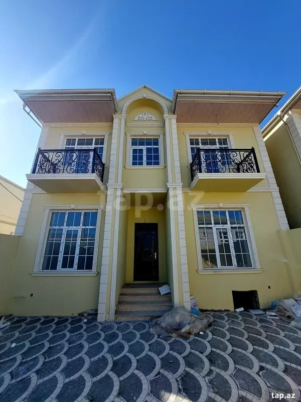 Satılır 6 otaqlı həyət evi 160 m²
