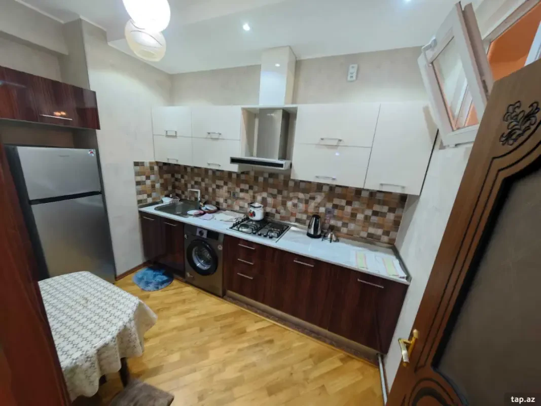Kirayə verilir 2 otaqlı yeni tikili 65 m²