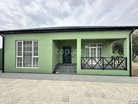 Satılır 3 otaqlı həyət evi 100 m² — Bakı, Novxanı 3 otaq 100.00 m²