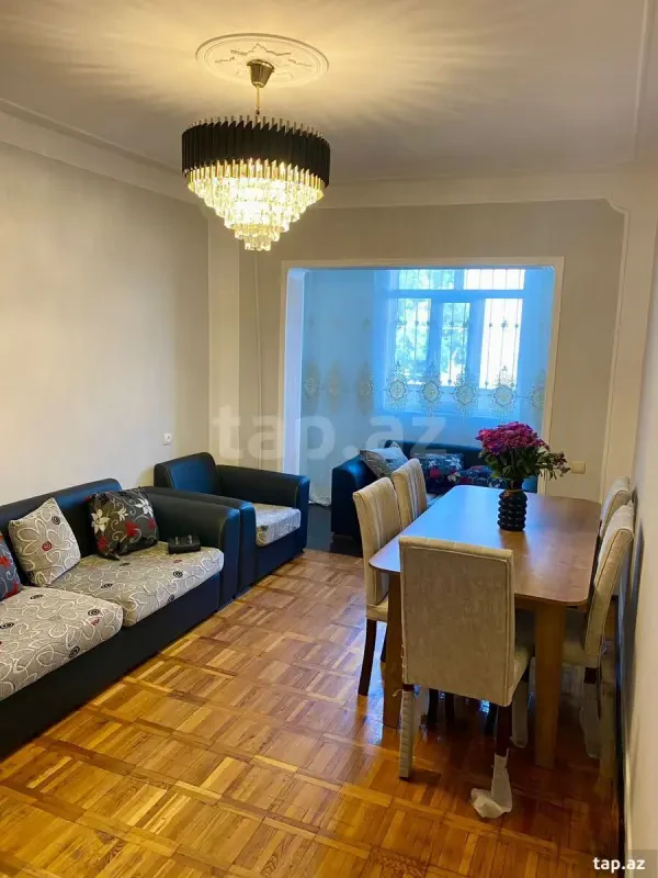 Kirayə verilir 4 otaqlı mənzil 100 m²